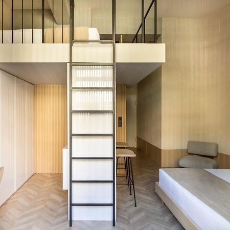 The Newel Psychiko Hotell Aten Exteriör bild A ladder leading to a mezzanine