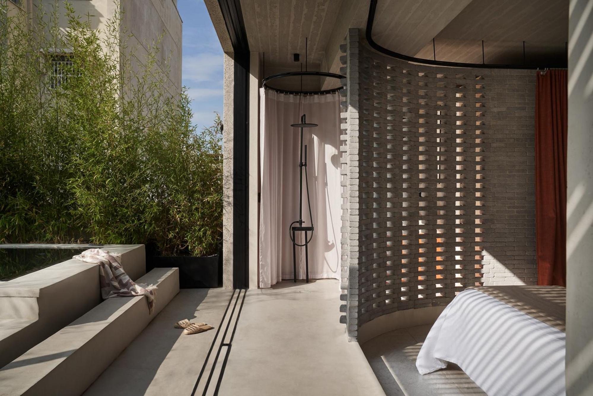 The Newel Psychiko Hotell Aten Exteriör bild The Spa at The Edition