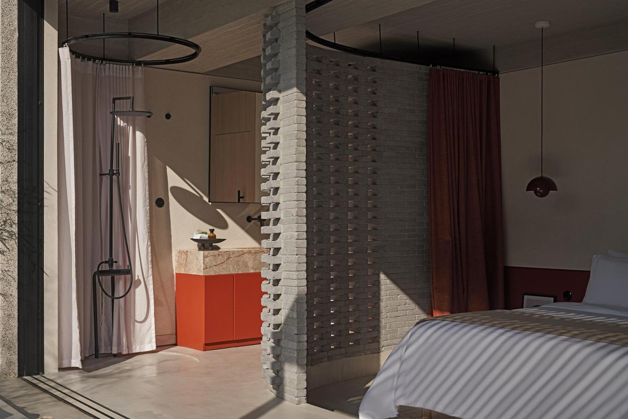 The Newel Psychiko Hotell Aten Exteriör bild A shower curtain